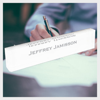 Personalisierter Name Klar und grau Acrylisch Namensplakette