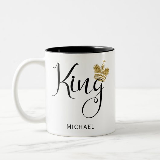Personalisierter Name König mit Goldkrone Glitzer Zweifarbige Tasse (Links)
