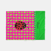 Personalisierter Name Ladybug rosa grüne Bäume Fleecedecke (Vorderseite (Horizontal))