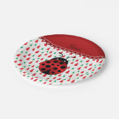 Personalisierter Name Ladybug Rot-Grün-Schneemänne Pappteller (Schrägansicht)