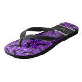 Personalisierter Name lila Glitzer extravagante Sc Badesandalen (Schrägansicht)