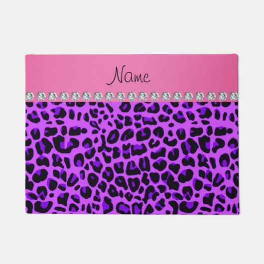 Personalisierter Name lila Leopard rosa Streifen Fußmatte (Vorderseite)