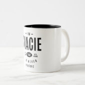 Personalisierter Name Macie Zweifarbige Tasse (VorderseiteRechts)