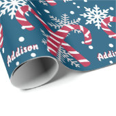 Personalisierter Name Navy Snowflake Candy Cane Ge Geschenkpapier (Rolleneckpunkt)