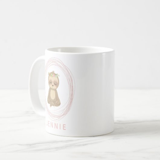 Personalisierter Name Niedlich Yoga Sloth Meditati Kaffeetasse (Vorderseite Links)