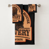 Personalisierter NAME Old Oak Barrel Bierbrauerei Badhandtuch Set (Insitu)