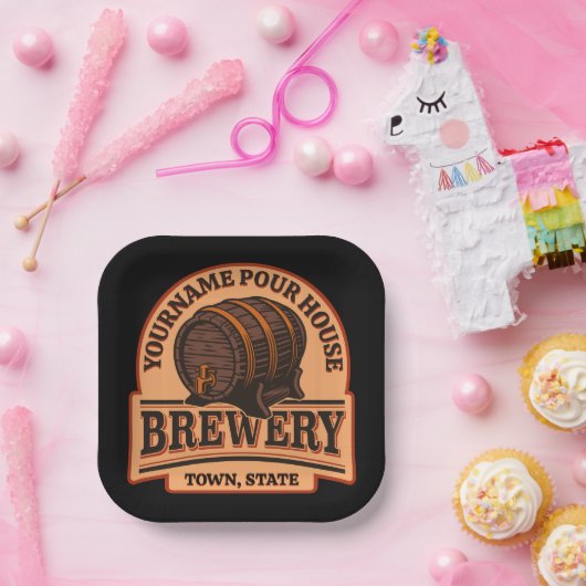 Personalisierter NAME Old Oak Barrel Bierbrauerei  Pappteller (Party)