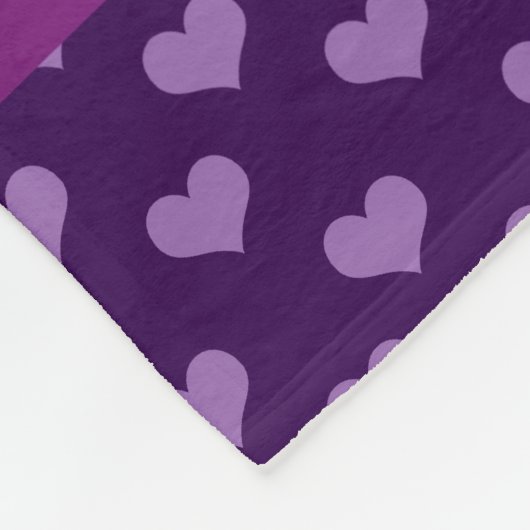 Personalisierter Name Pinguin lila Herzen Fleecedecke (Ecke)