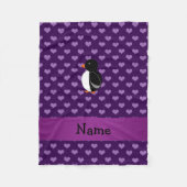 Personalisierter Name Pinguin lila Herzen Fleecedecke (Vorderseite)