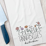 Personalisierter Name Retro-Wildblumen Geschirrtuch<br><div class="desc">Ein personalisiertes Geschenk für die Person,  die Lieben zu backen</div>