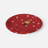 Personalisierter Name Rote Schneeflocken Pappteller (Schrägansicht)