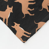 Personalisierter Name: Schwarze Chihuahua-Hunde Fleecedecke (Ecke)