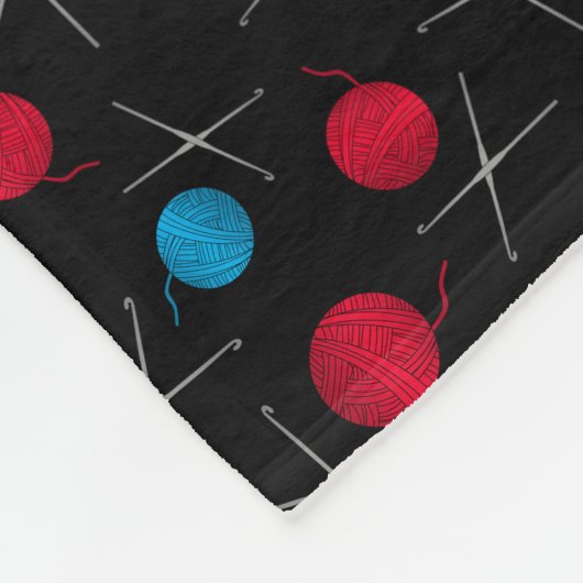 Personalisierter Name schwarzes Häkelmuster Fleecedecke (Ecke)