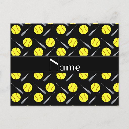 Personalisierter Name schwarzes Softballmuster Postkarte (Vorderseite)