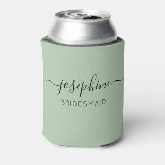 Personalisierter Name Script Green Bridesmaid Dosenkühler (Kanne Rückseite)