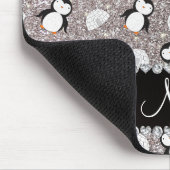 Personalisierter Name silber Glitzer Pinguine Iglu Mousepad (Ecke)