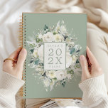 Personalisierter Name Wasserfarbe Planer<br><div class="desc">Ein personalisierter und eleganter Namensplaner mit wunderschönen Aquarellblumen und Salbei- und Cremetönen. // Für passende Artikel besuchen Sie bitte die Kollektion "NOTEBOOKS PLANNERS" im Shop von By Nicole Designs Zazzle. * Wenn Ihnen dieses Design gefällt, Sie es aber nicht für etwas finden, das Sie suchen, wenden Sie sich bitte jederzeit...</div>
