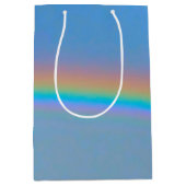 Personalisierter natürlicher Regenbogen Mittlere Geschenktüte (Vorderseite)