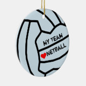 Personalisierter Netball-Ball-Entwurf Keramikornament (Rechts)