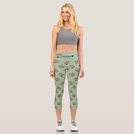 Personalisierter Niedlicher Bubble Tee & Sloth Capri Leggings (Vorderseite)