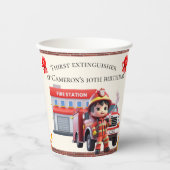 Personalisierter Niedlicher Kawaii-Junge Feuerwehr Pappbecher (Vorderseite)