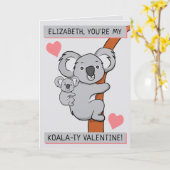 Personalisierter Niedlicher Koala-ty-Valentinstag  Karte (Gelbe Blume)