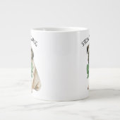 Personalisierter Niedlicher Mops Jumbo-Tasse (Vorderseite)