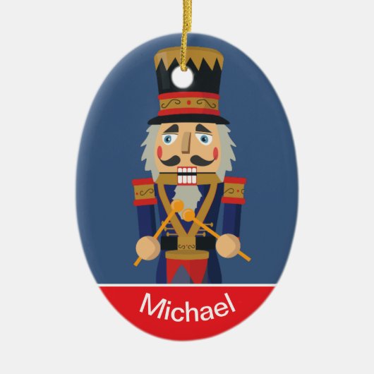 Personalisierter Nussknacker-Spielzeug-Blau-Soldat Keramik Ornament (Vorne)