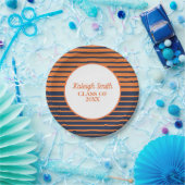 Personalisierter Orange Navy Blue Strip Abschluss Pappteller (Party)