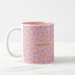 Personalisierter Pastell-Korallen- und Flieder-Leo Zweifarbige Tasse