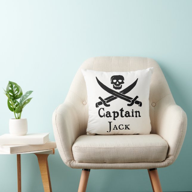 Personalisierter Piratenkapitän Throw Pillow Kissen (Stuhl )