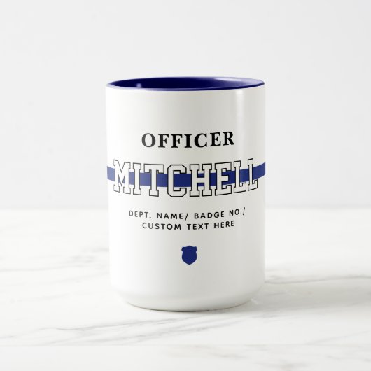 Personalisierter Polizeibeamter Thin Blue Line Tasse (Zentrum)
