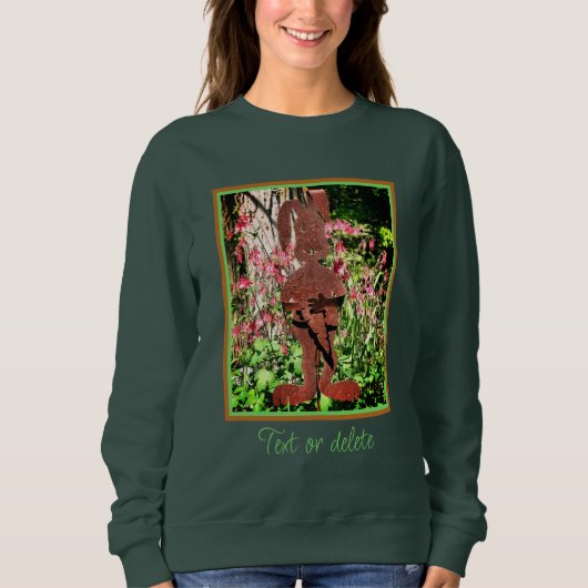 Personalisierter Rabbit Columbine Flower Garden Sweatshirt (Vorderseite)