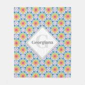 Personalisierter Regenbogen Blumen Fossilienmuseum Fleecedecke (Vorderseite)