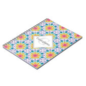 Personalisierter Regenbogen Blumen Fossilienmuseum Notizblock (Linke Seite)