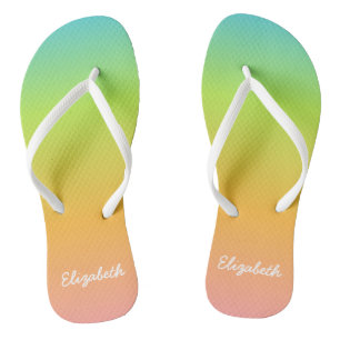Personalisierter Regenbogen drehen Reinfälle um Badesandalen