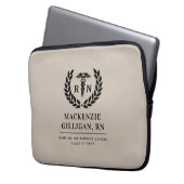 Personalisierter RN Nursing School Abschluss Elega Laptopschutzhülle (Vorderseite Links)