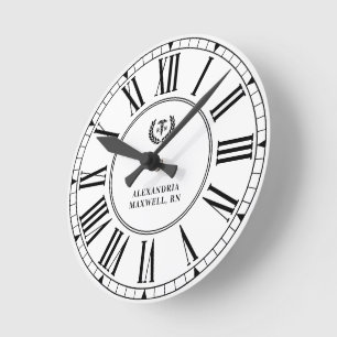 Personalisierter RN Nursing School Abschluss Elega Runde Wanduhr