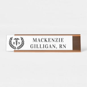 Personalisierter RN Nursing School Abschluss Elega Schreibtischnamensplakette