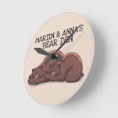 PERSONALISIERTER ROMANTISCHER GRIZELLER BÄRM RUNDE WANDUHR (Winkel)