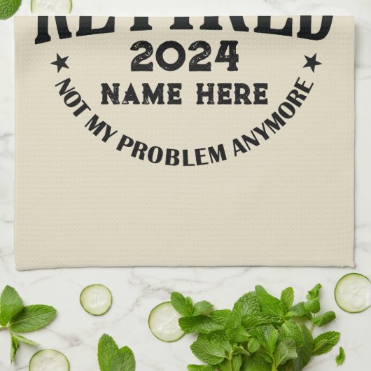 Personalisierter Ruhestand Die Legende ist in Rent Geschirrtuch (Gefaltet)