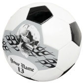 Personalisierter Schädel und Flamme Fußball (Dreiviertel)