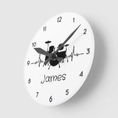 Personalisierter Schlagzeuger Runde Wanduhr (Winkel)