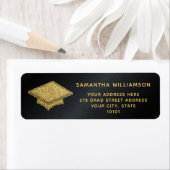 Personalisierter Schwarz-Gold-Abschluss (Insitu)