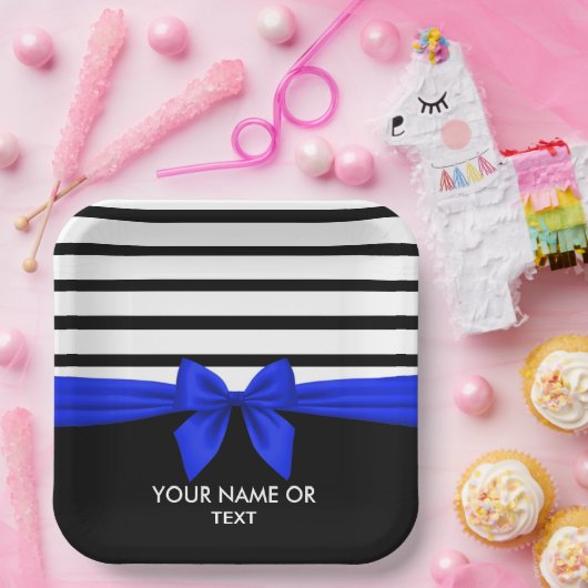 Personalisierter Schwarz-weißer Streifen Weihnacht Pappteller (Party)