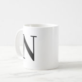 Personalisierter schwarzer Monogramm-Buchstabe N Kaffeetasse (Vorderseite Links)