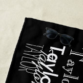 Personalisierter Schwarzweiss-Name Strandtuch (Beispiel)