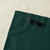 Personalisierter Script Beach Trip Farbblock Grün Strandtuch (Beispiel)