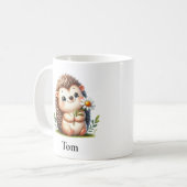 Personalisierter Sitting-Igel mit Blume Kaffeetasse (Vorderseite Links)