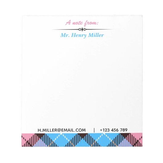 Personalisierter Skriptname E-Mail Tel. Kariert Ta Notizblock (Vorderseite)